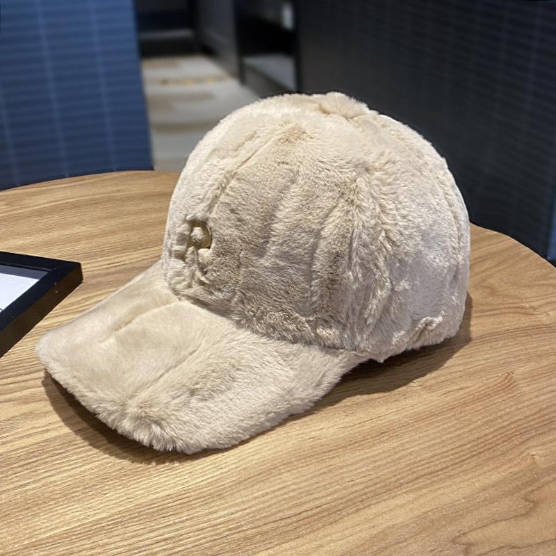 Autumn Winter Baseball Cap Hats For Women Faux Thickened Warm Plush Snapback Cap Metal Letter Fashion Accessories New