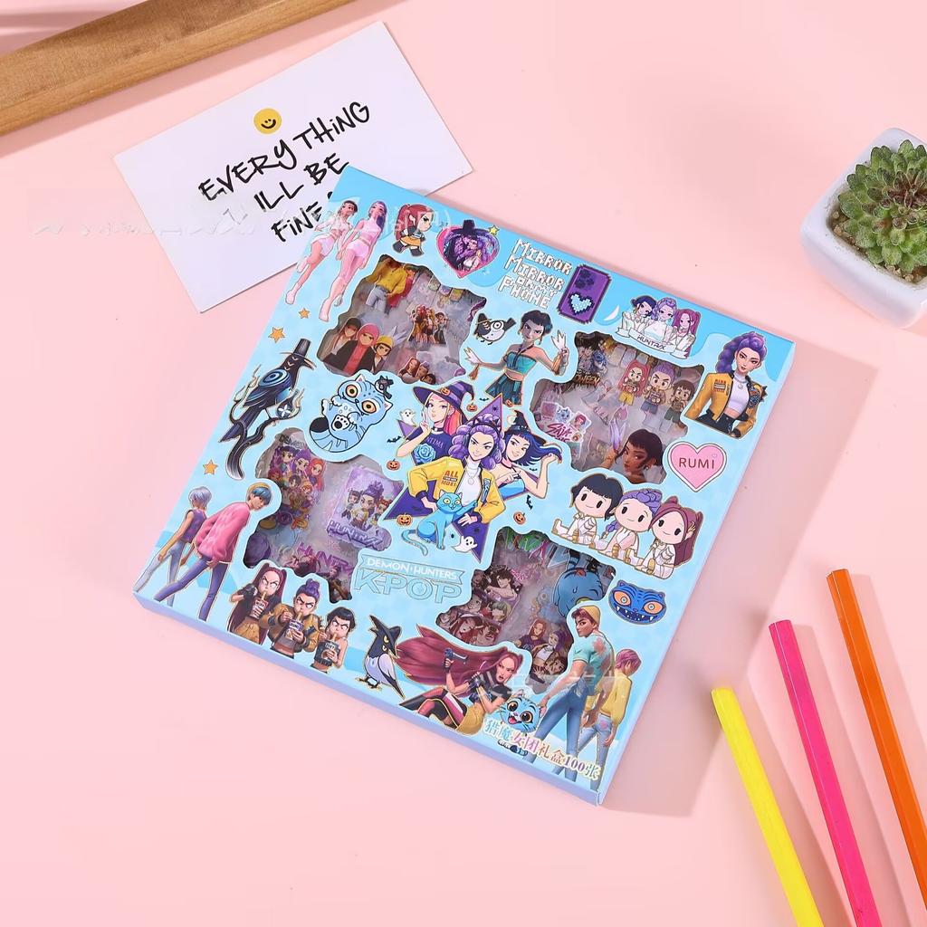 Průhledné Samolepky Dárková Krabička 100 Listů Roztomilé Kreslené Anime Samolepky DIY Scrapbooking Samolepky Vysoce Kvalitní Papír z Číny