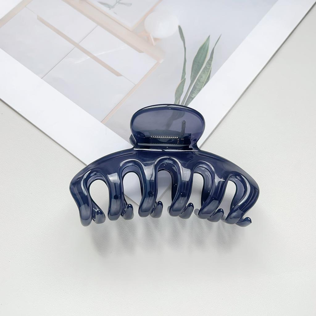 UV Printed Painted Pumpkin Hair Claw Premium PC Material Drop Resistant Elegant Hair Clip Hair Styling Shark Clip Hair Accessories For Women
