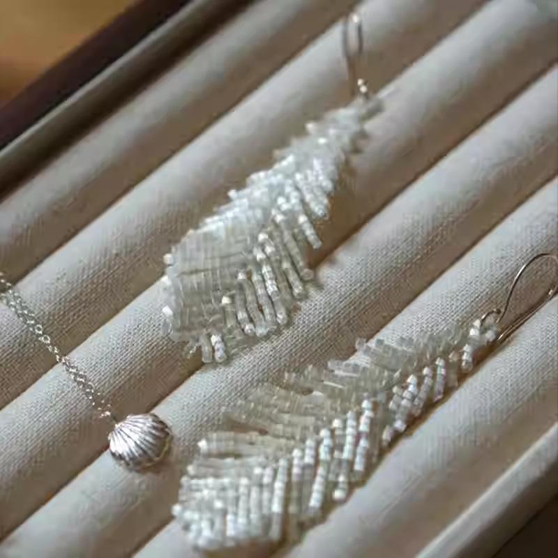 Pearl opal leaf fringed earrings fashion super fairy temperament earrings niche versatile high-end earrings