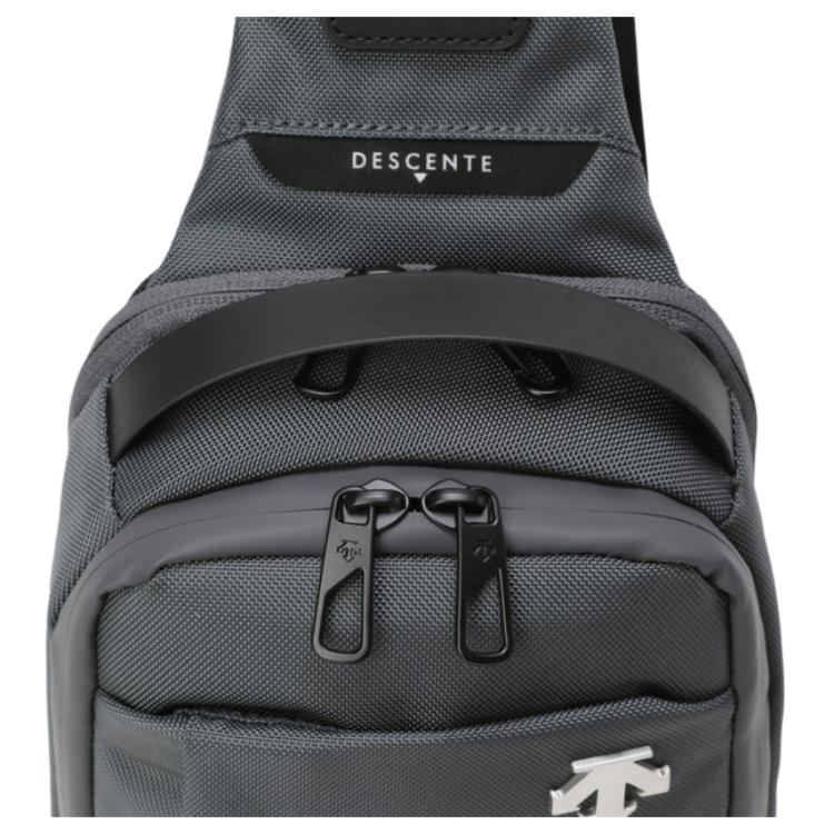 New DESCENTE Nylon Sling Bag Medium Size Men's Dark Gray SQ323UBG72-DGRY