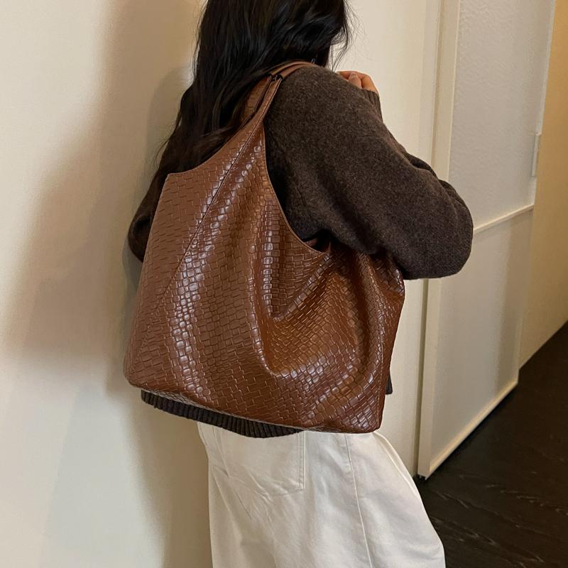 Large Capacity Woven Leather Tote Bag for Women Casual Shoulder Handbag