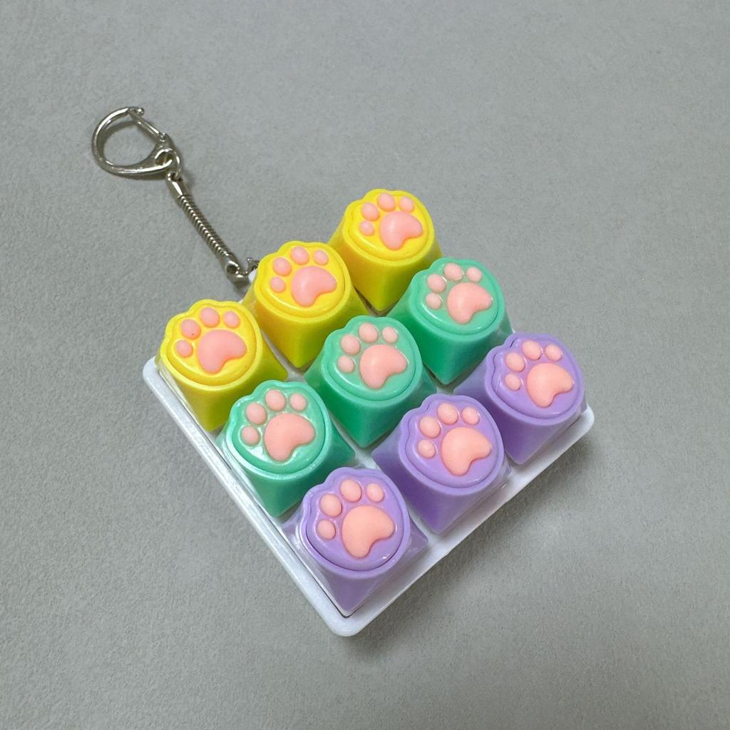 9 Keys Keyboard Key Toy Cat Paws Finger Button Stress Relief Toys Mechanical Keyboard Keycaps Keychain Office Decompression Calm