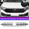 Volkswagen Sagitar 2023-2025 Kühlergrill-Veredelung mit Silbernen Streifen & Schwarzen Paneelen
