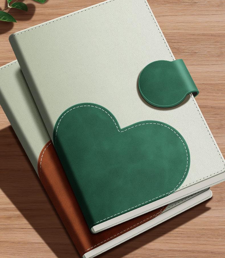 2025 Podnikový zápisník s vlastním logem: Jednoduchý poznámkový blok na schůzky