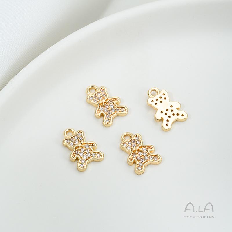 

Шарм-подвеска в виде животного мультяшного персонажа из золота 14 карат с цирконием