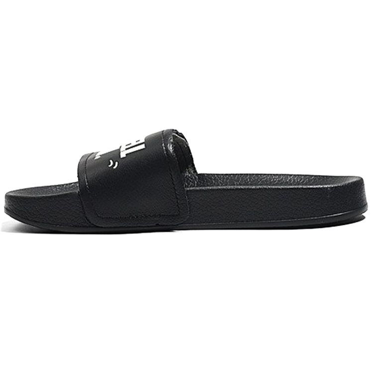 

Сандалии унисекс Puma Shantell Martin x Leadcat V Black Puma-Black Puma-White 365951-01