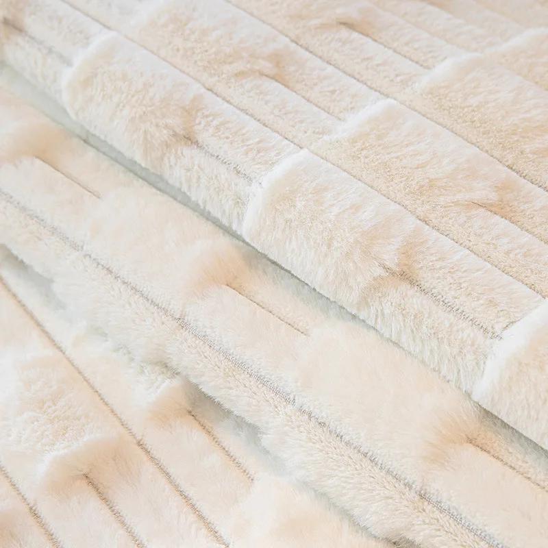 Winter Thick Sofa Covers Solid Plush Anti-slip Couch Cushion Living Room Sofas Armchair Slipcover Sofa Towel Mat Combination Pad