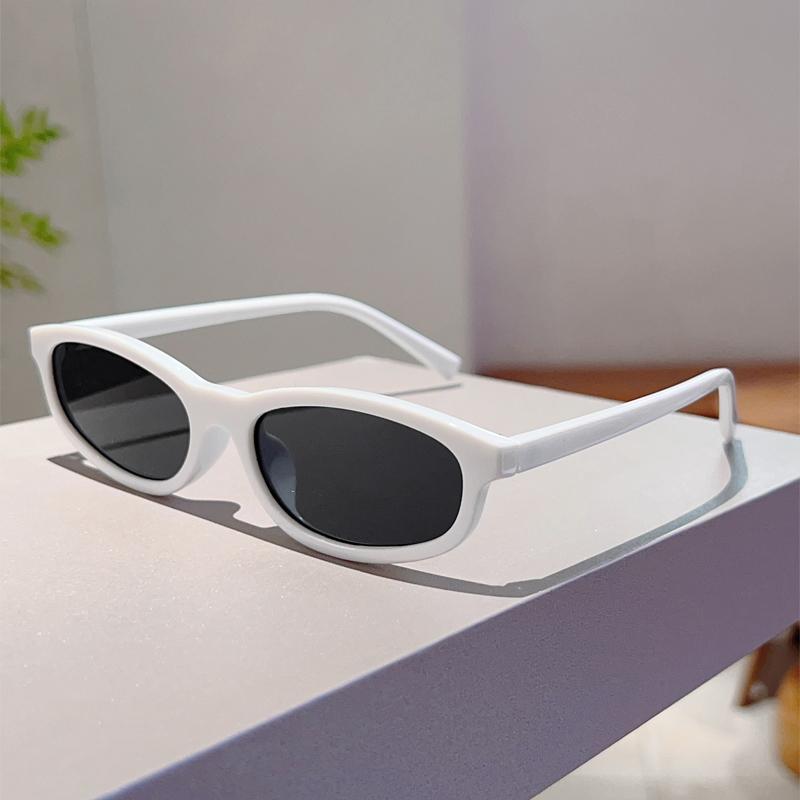Vintage Oval Sunglasses Women  Fashion New Outdoor Casual Shades Trendy Stylish Luxury Brand Design Decor Sun Glasses