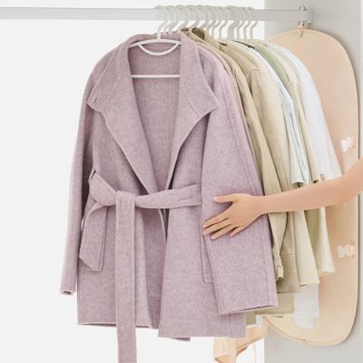 Closet Compression Storage Board Space-Saving Hanging Garment Bag Wardrobe Organizer Board with Adjustable Buckle Holds Up To 30 Lightweight Jackets