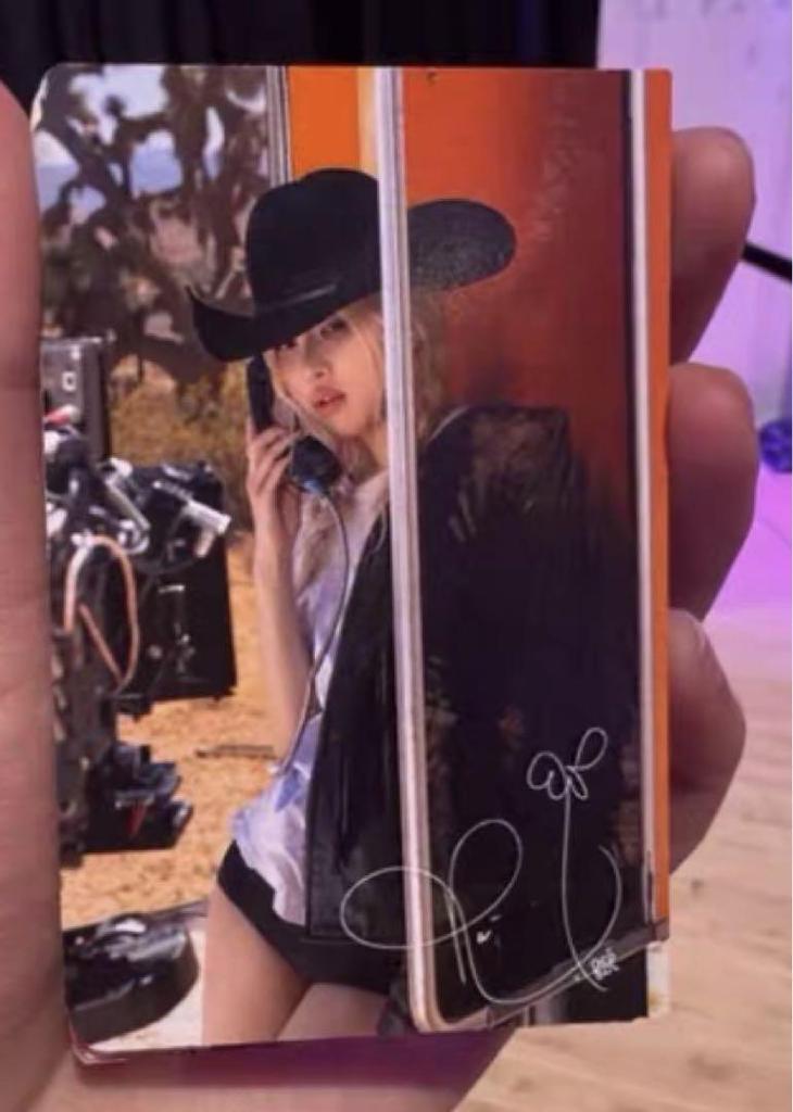 [USED] Blackpink Waltz LA Purchase Bonus Limited Edition Rosé Trading Card