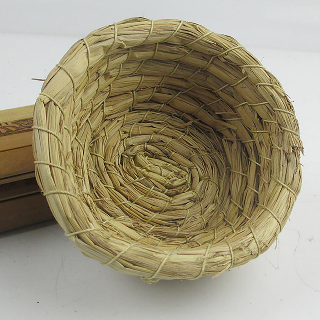 Handwoven Natural Straw Basket Durable Round Shape Storage Organizer for Home Office Kitchen Decorative Use