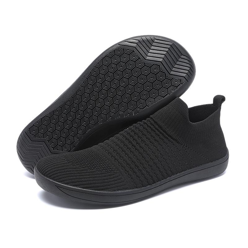 Men's Wide-head Casual Shoes Slip On Flying Woven Sneakers