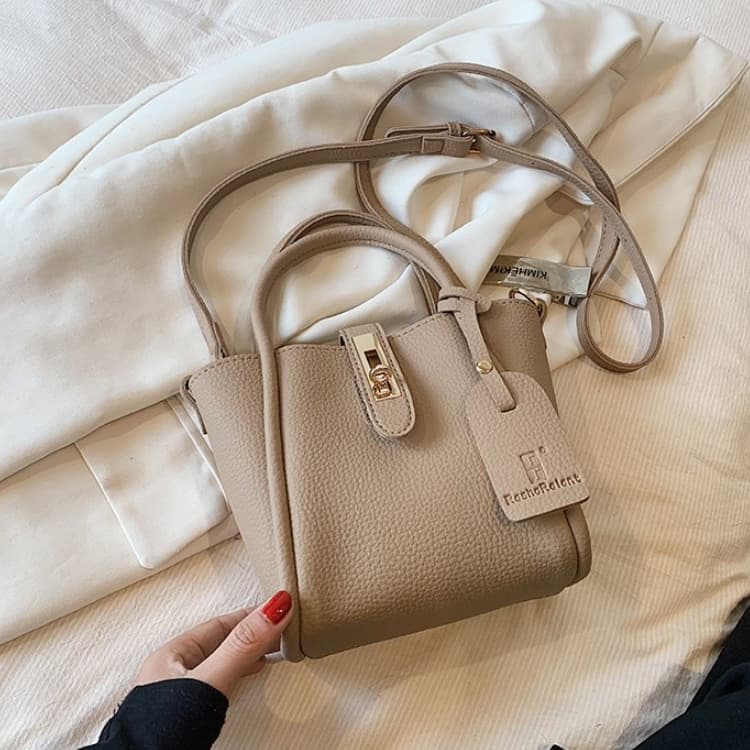 New Fashion Women's Handbag Premium Texture Messenger Bag