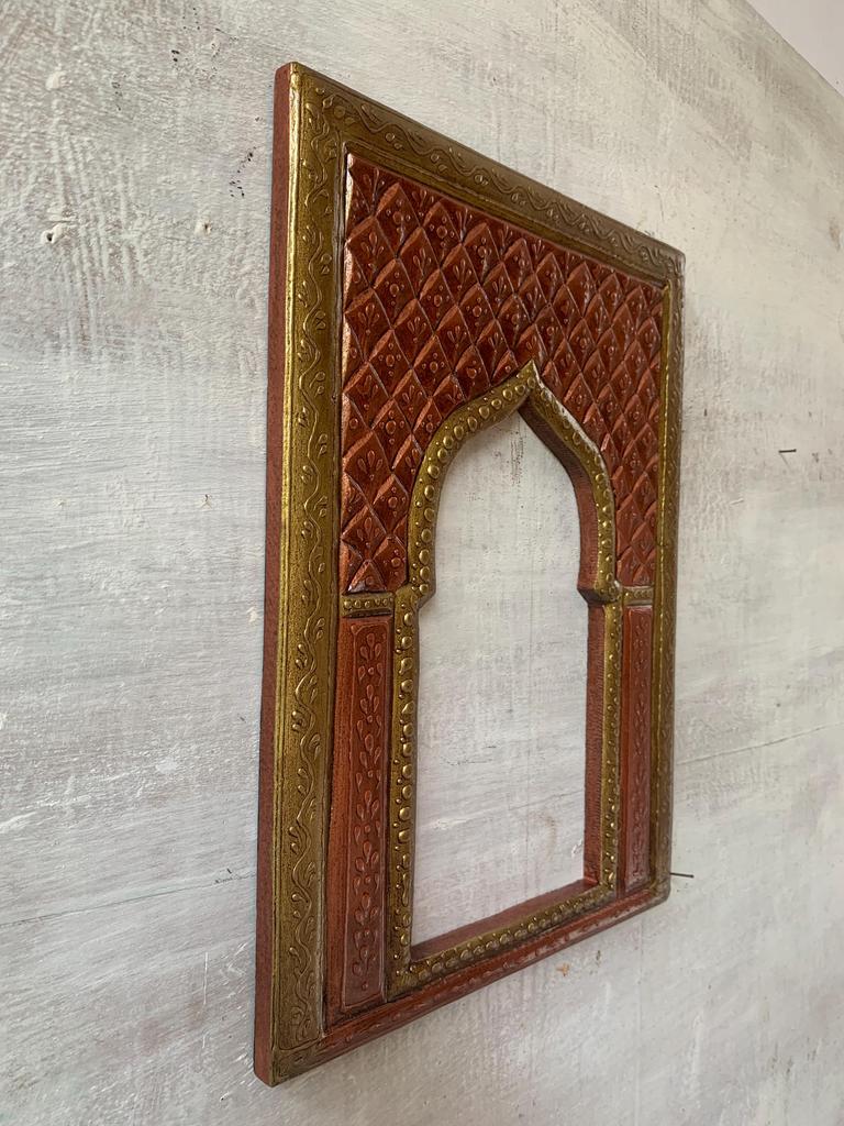 Hand-Painted Wooden Jharokha Frame: Indian Wall Decor