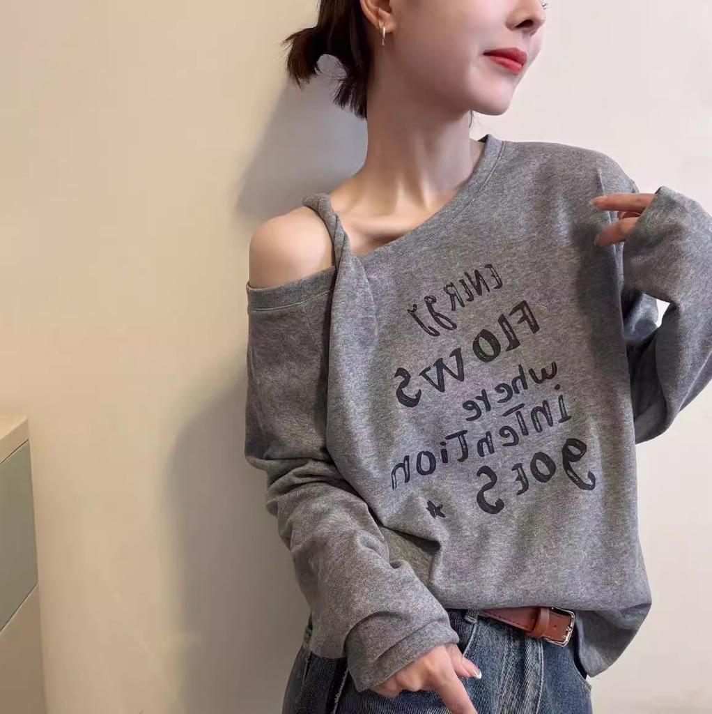 [Lazy cotton 65 cotton 35 polyester] Slant neck off-the-shoulder letter printed T-shirt loose and versatile long-sleeved autumn bottoming shirt