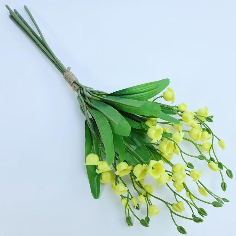 

Имитация букета, держащего 6 листьев лилии, ландыши, свадебная невеста, фоновая композиция, фотография жёлтый