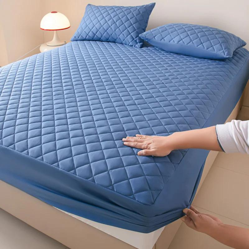 Waterproof Mattress Protector  Solid Color Breathable Mattress Cover  Soft and Comfortable Bedding   Small Square Pattern