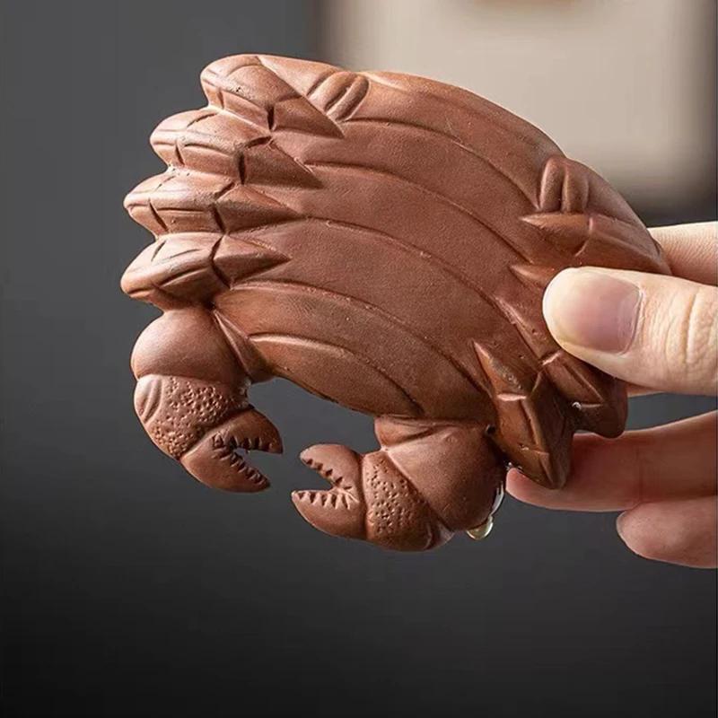 New Ceremony Accessories Chinese Crafts Creative Crab Integrated Filter Tea Leakage Purple Sand Pet Tea Table Decoration