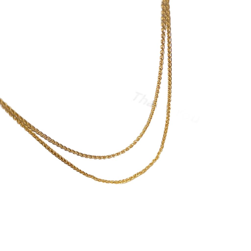Versatile and Stylish Chopin Chain Necklace with W Clasp In Imitation Gold; a Simple, Fashionable Clavicle Chain.