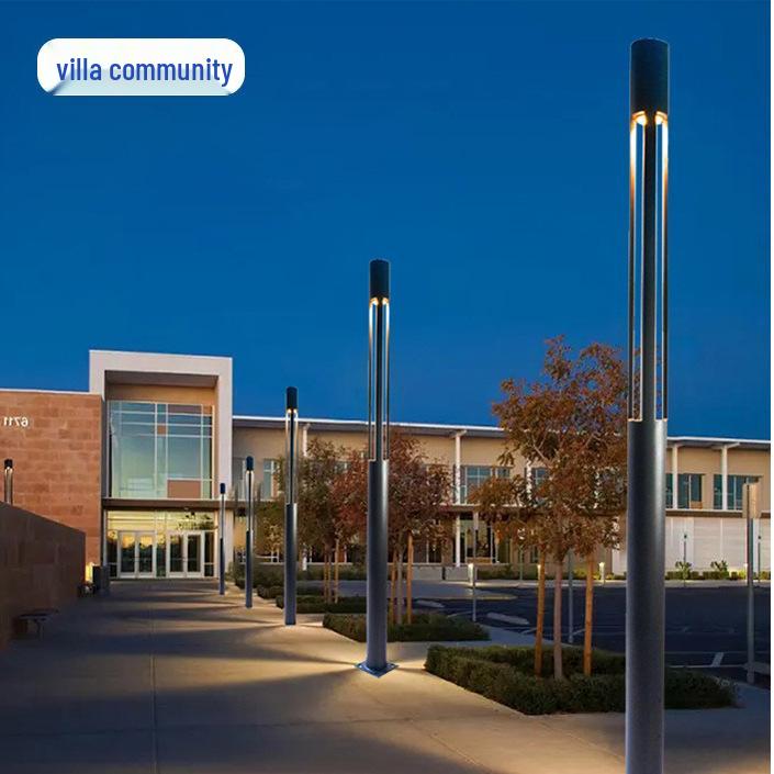 Solar Aluminum Garden Light: Modern Square Post for Outdoor Courtyard