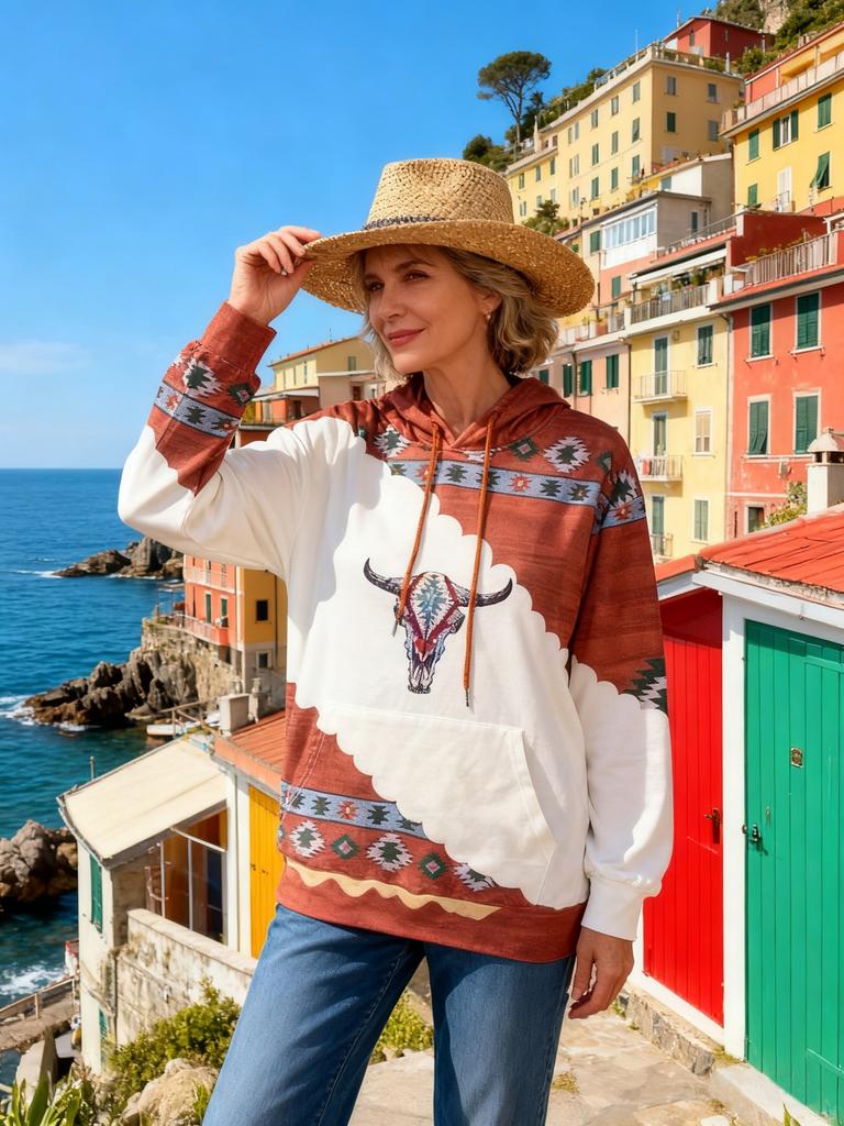 Women's Casual Fashion Round Neck Pullover Hoodie Western Ethnic Style Retro Print Women's Top Hoodie