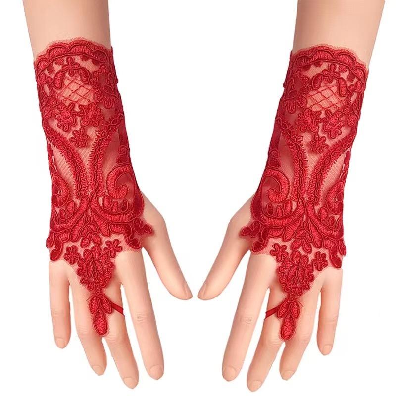 

New Women Wedding Fingerless Gloves Lace White Black High Quality Wedding Gloves Mittens Accessory Girl Party Sexy Gloves One Size красный