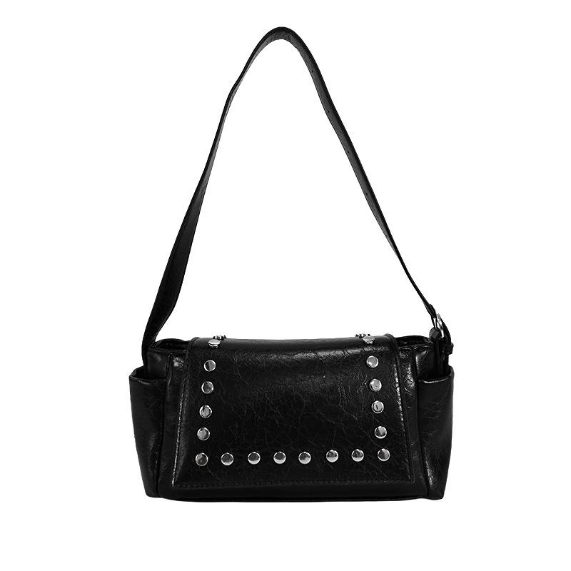 Korean Style Rivet Tote Shoulder Bag: Large Capacity, Versatile, High-End Motorcycle Bag for Women
