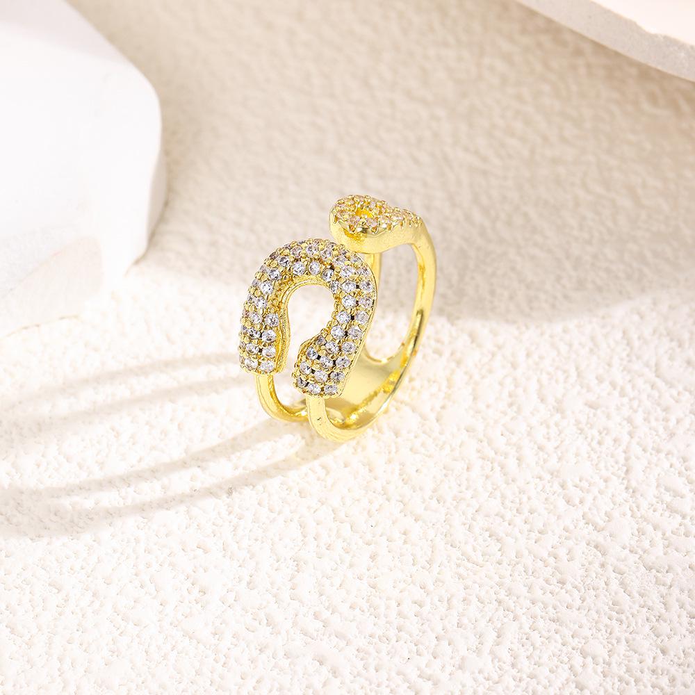 Verstellbarer Sicherheitsnadelring, 18 Karat vergoldet - Europäisch-amerikanischer Hip-Hop-Stil