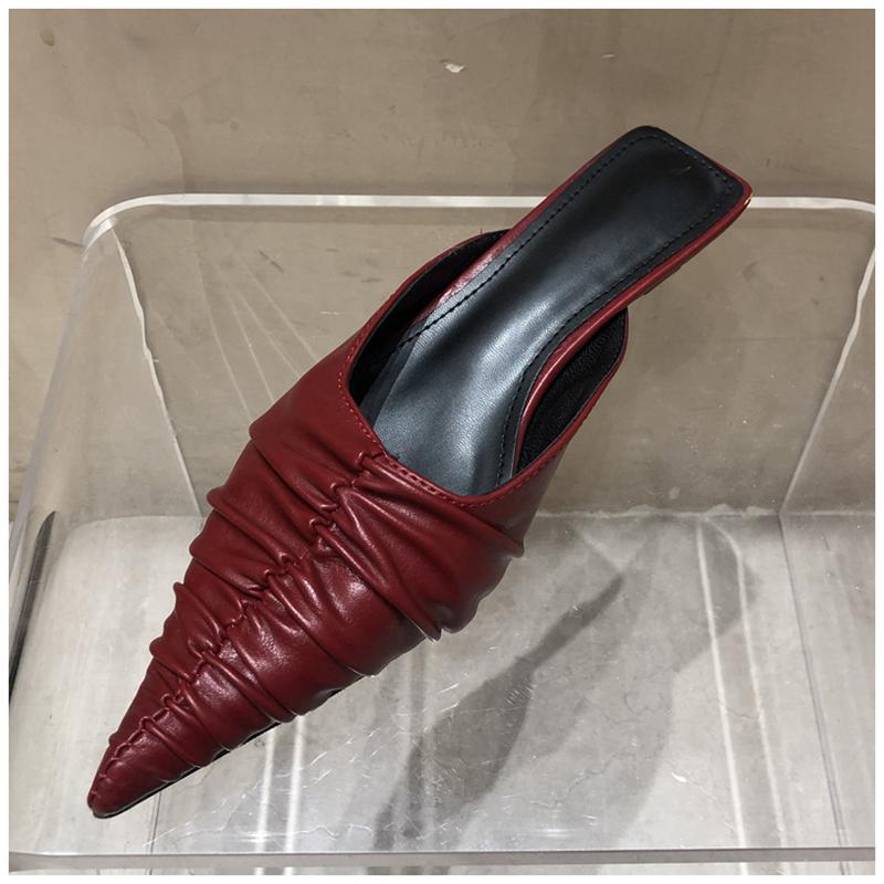 Fashion SUOJIALUN Fashion Brand Women Slipper Pointed Toe Slip On Mules Thin Low Heel Slides Shoes Pleated Design Sandal Flip Flops