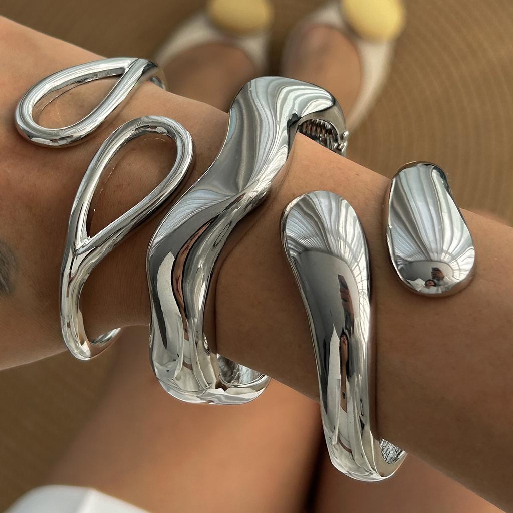 Ins Irregular Glossy Alloy Bracelet Personalised Wave Open Bracelet Set Fashion Light Luxury Personality Trend Stacked Wear Style Women's Jewellery