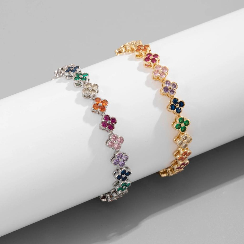 A Colorful Lucky Four-Leaf Flower Bracelet Inlaid With Zircon, Luxurious And High-End Small Fragrance , Versatile For Women