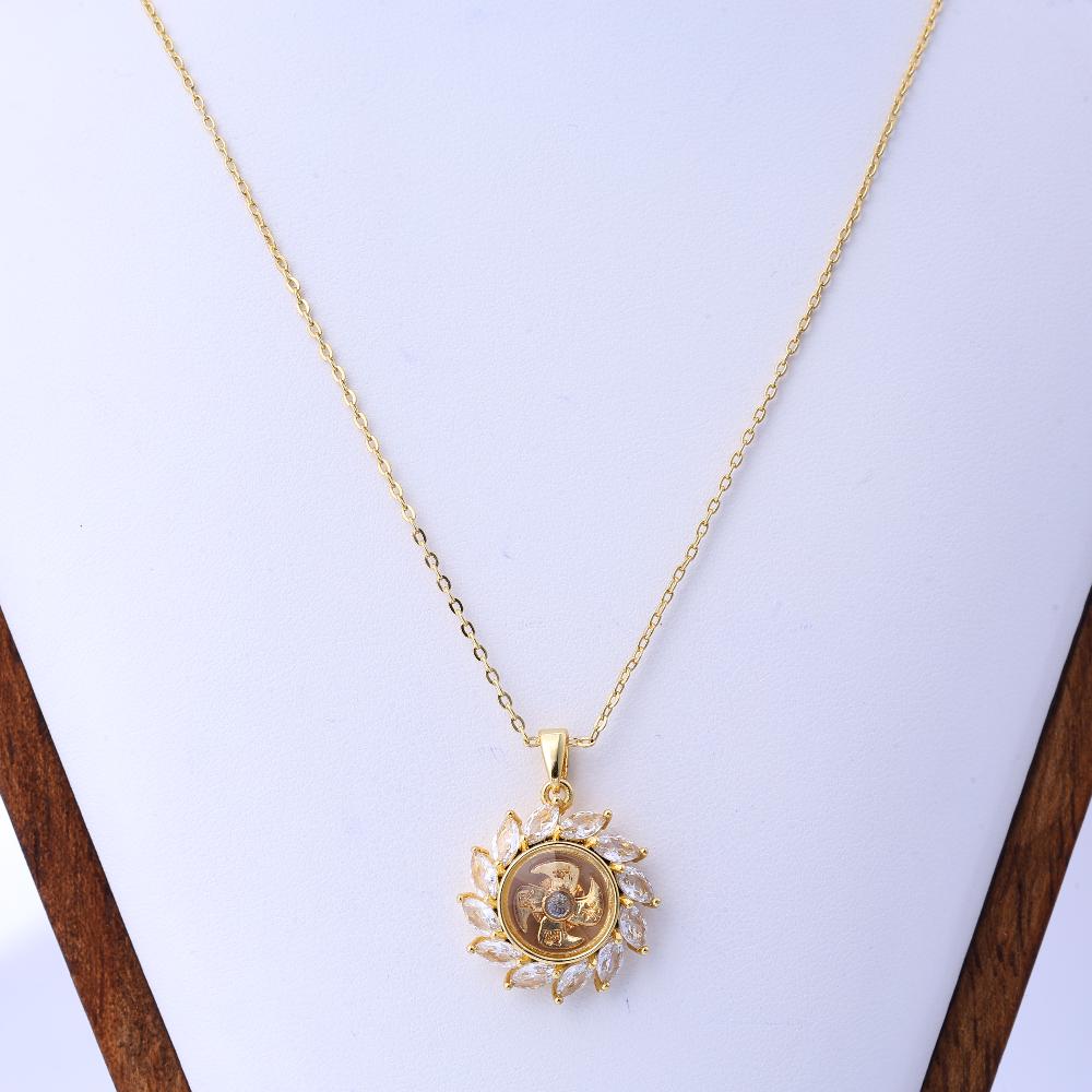 New Vintage-inspired Diamond-inlaid Rotating Necklace, Unisex Design