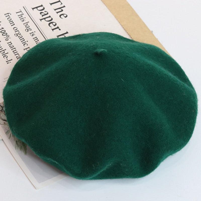 

Осень-зима 2021, женская шляпа художника в корейском стиле Wild Tide, шерстяной берет, милый маленький свежий шерстяной берет, милая повседневная шляпа, аксессуары для волос 56-58cm зелёный