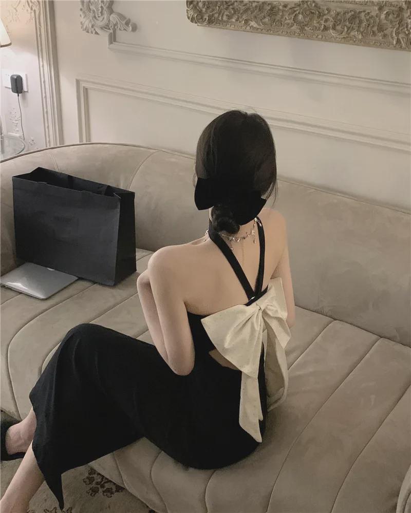 2024 Siyah Halter Yaka Seksi Yaz Elbisesi - Fiyonk Detaylı Slim Fit