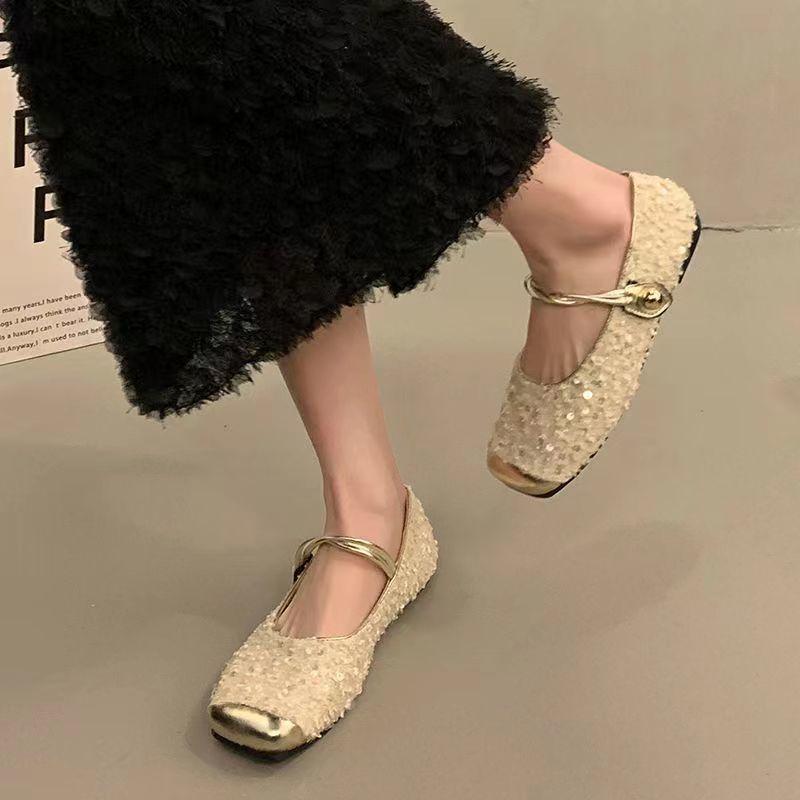 Xiaoxiangfeng sequined flat-bottomed evening gentle shoes women's 2025 new spring and autumn French temperament square head Mary Jane single shoes