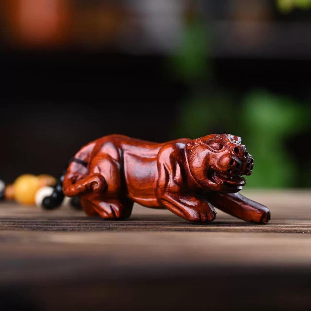 Small-Leaf Red Sandalwood Pendant: Wealth-Attracting Pixiu, Gourd, Dragon, Tortoise Design