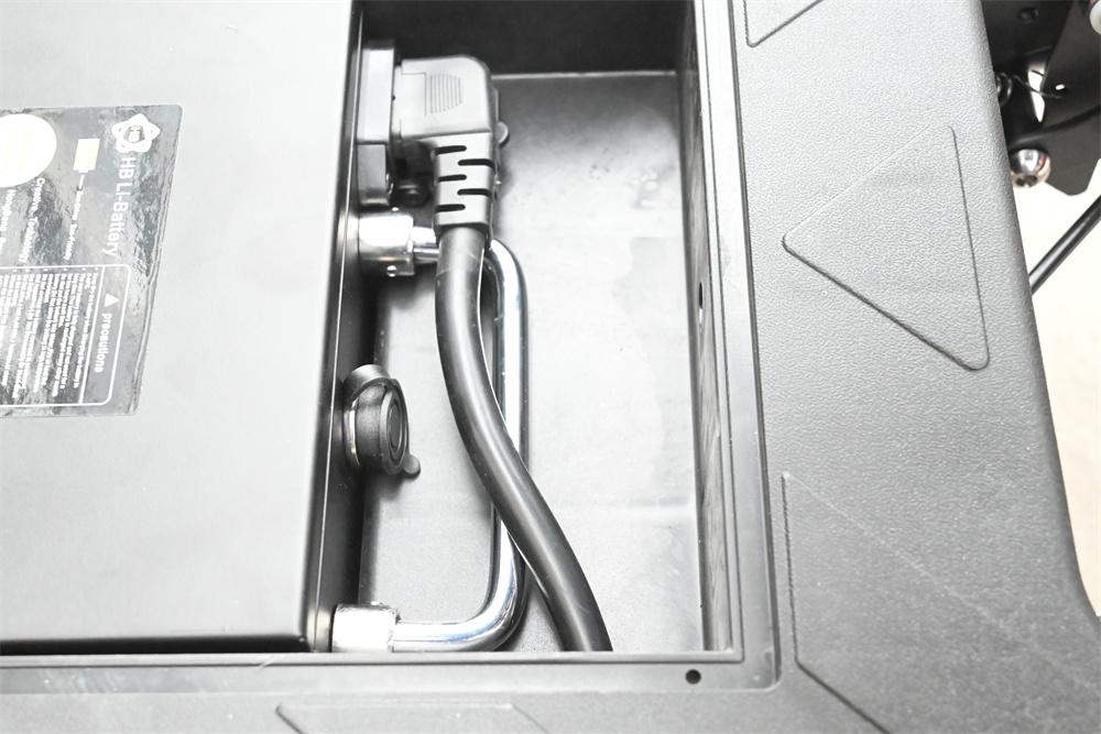 Trotinette Électrique Pliante Certifiée CE | Puissance 500W, Autonomie 50KM | 4 Roues avec Freins à Double Disque et Éclairage LED - Ultra-Sécurisée pour les Personnes Âgées