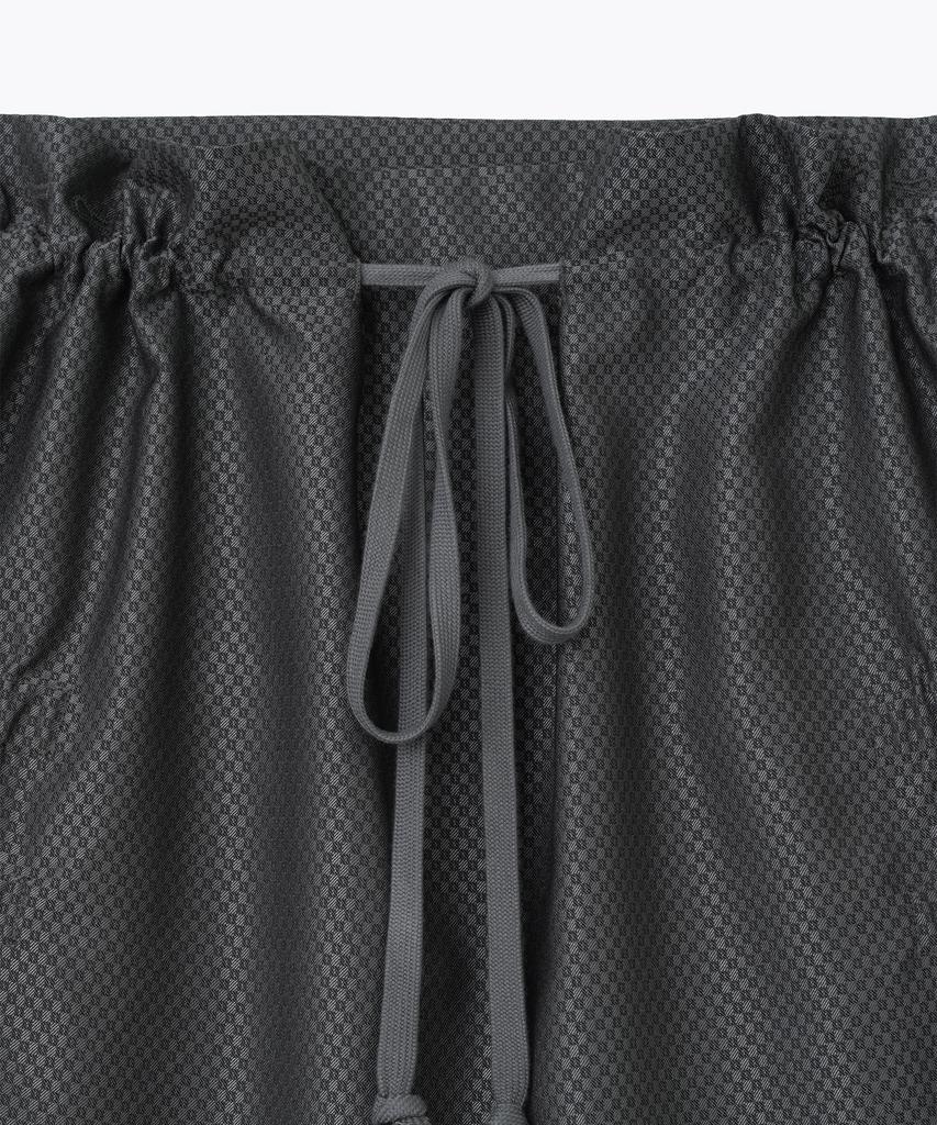 Milo Woman Cutoff Shirred Two-Way Skirt [Charcoal]