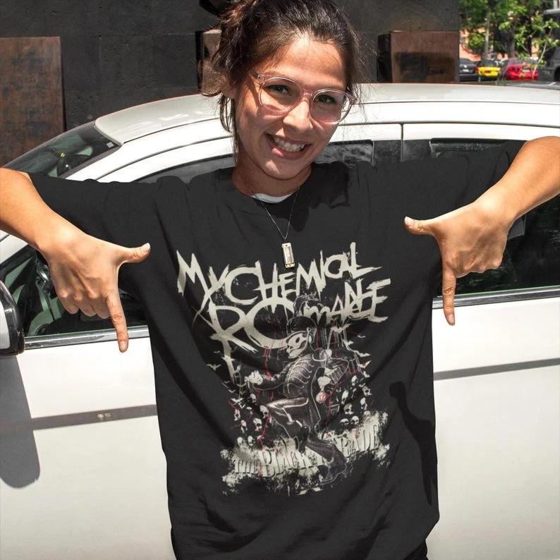 My Chemical Romance TShirt 2025 Black Parade Tour Emo Rock Band Shirt S3XL Unisex T-Shirt L