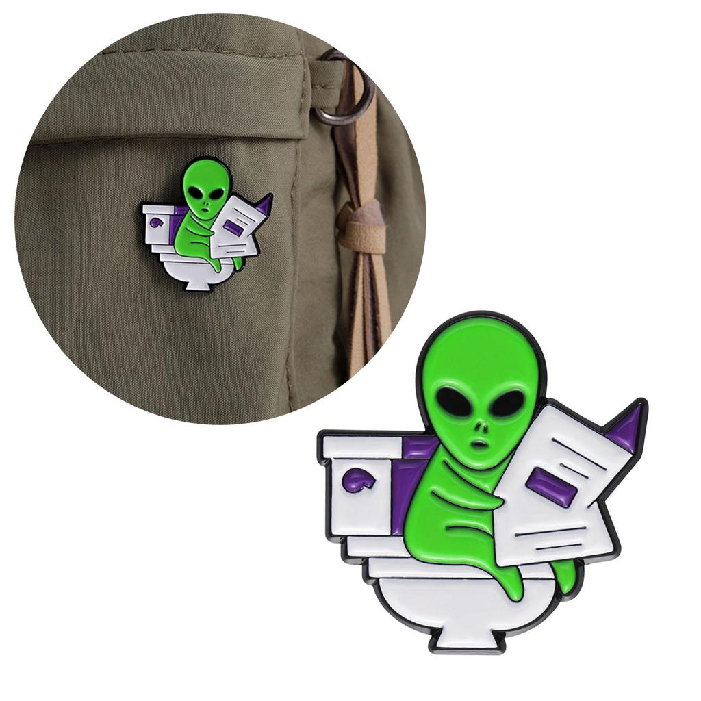 Unique Alien Reading Newspapers Pin Alien Badge Creative Accessory Alien Pin Eye Catching Brooch Pin Clothing Jewelry