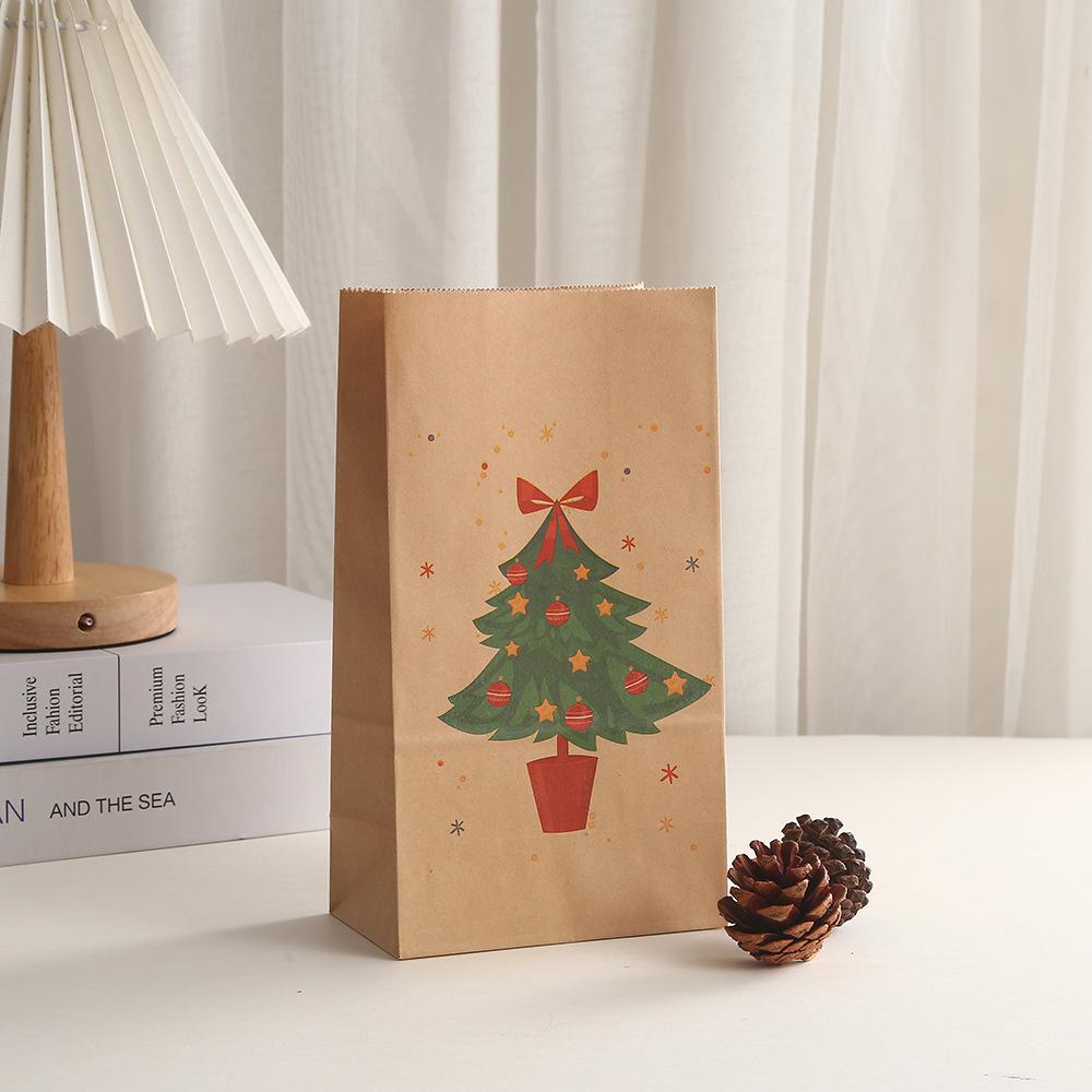 24*13*8cm Christmas Kraft Paper Bag Natural Kraft Gift Bag Christmas Eve Gift Packaging Bag Gift Bag