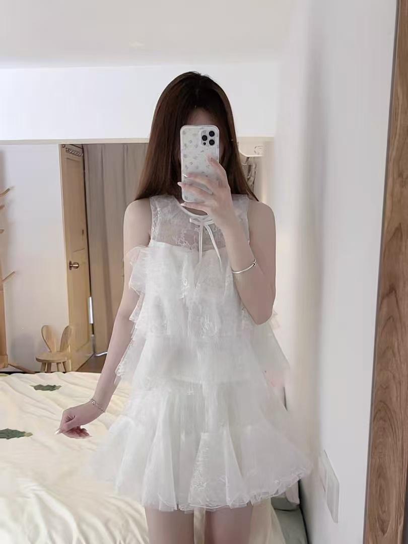 French sweet light luxury lace top skirt set women s summer vacation style super fairy vest skirt two-piece set S