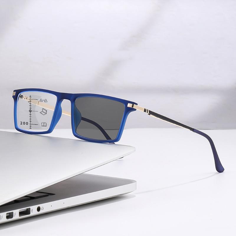 Square Multifocal Photochromic Presbyopia Eyewear for Men Women Progressive High-definition Reading Anti Blue Light Eyewear