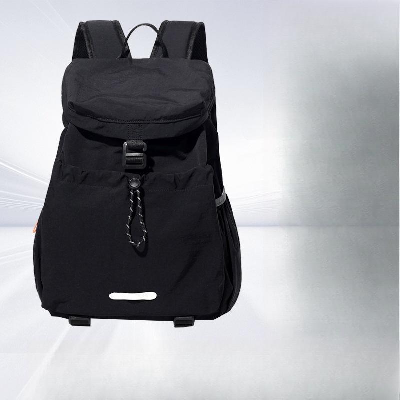 

Outdoor Sports Mountaineering and Hiking Large Capacity Backpack Travel Backpack Men and Women Sports School Bags