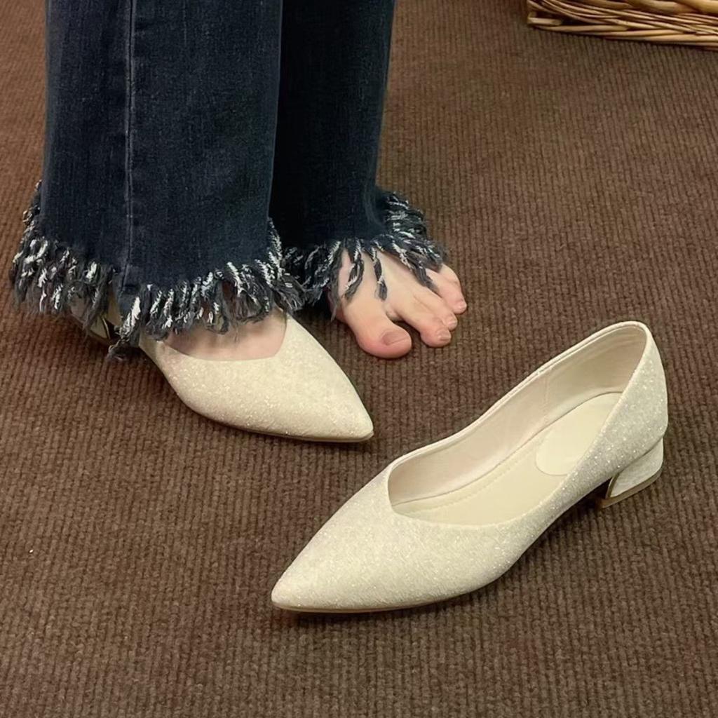 Chaussures simples tendance, bouche peu profonde, tempérament à talon fin, professionnelles pour le travail, chaussures simples pour femmes à talon épais à semelle plate printemps et été 2025