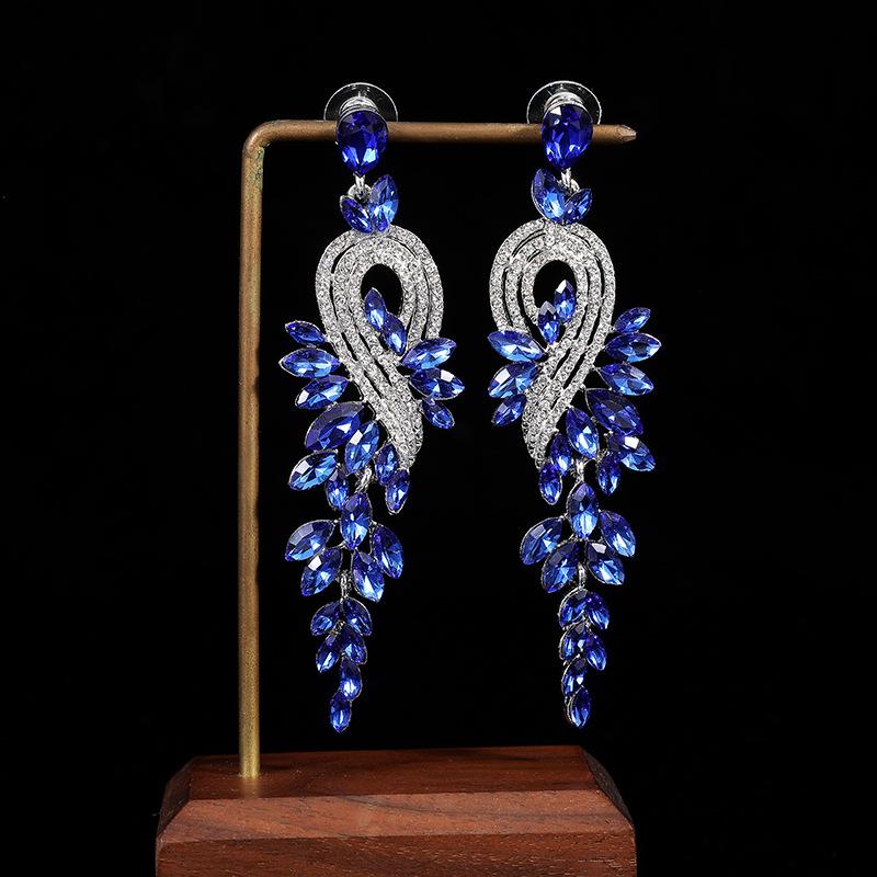 A Pair Of Exaggerated Retro Earrings, Multi-Color Optional Phoenix Pattern, New Earrings.
