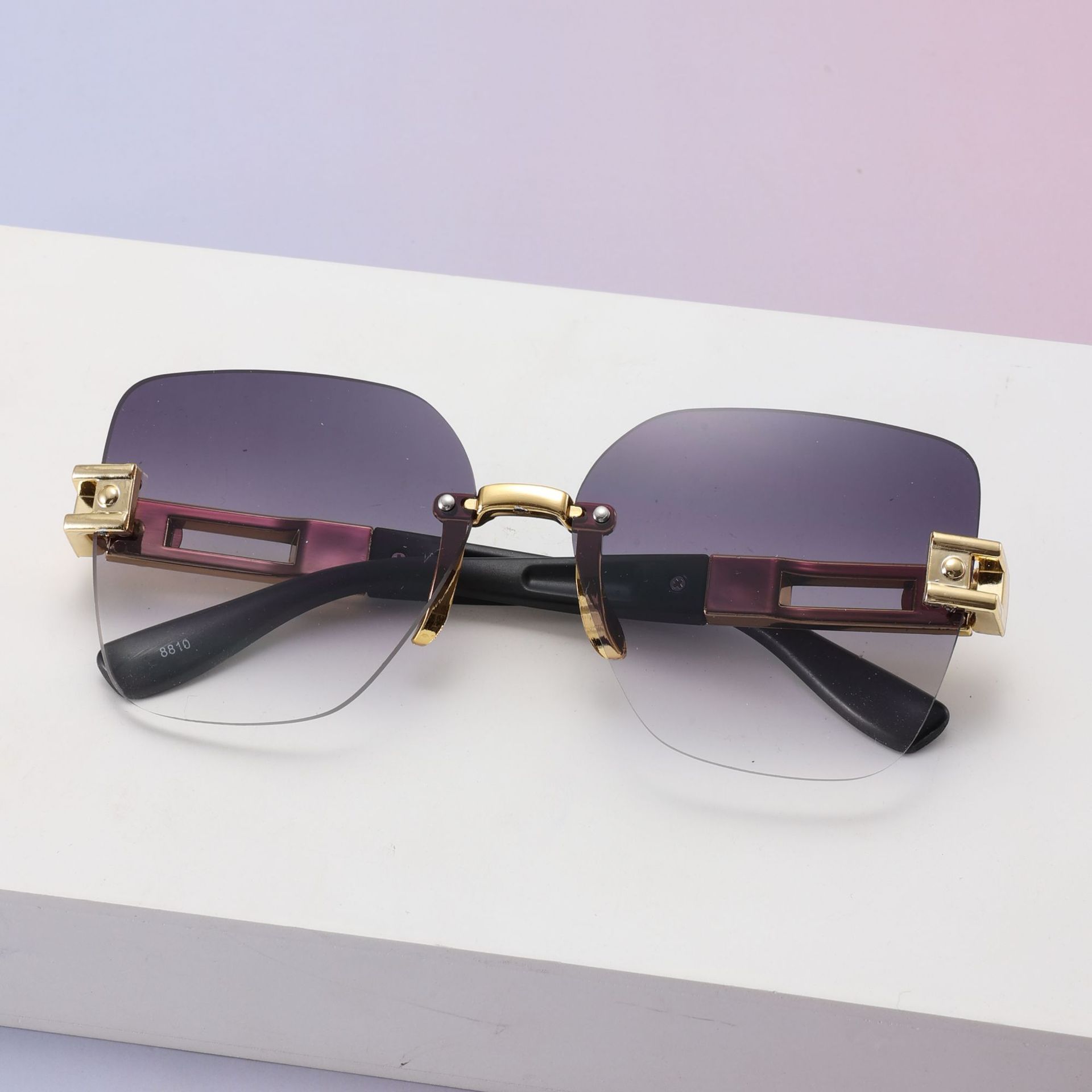 Frameless Diamond Trimmed Square Sunglasses Sunglasses Ladies Fashion Commuter Sunglasses