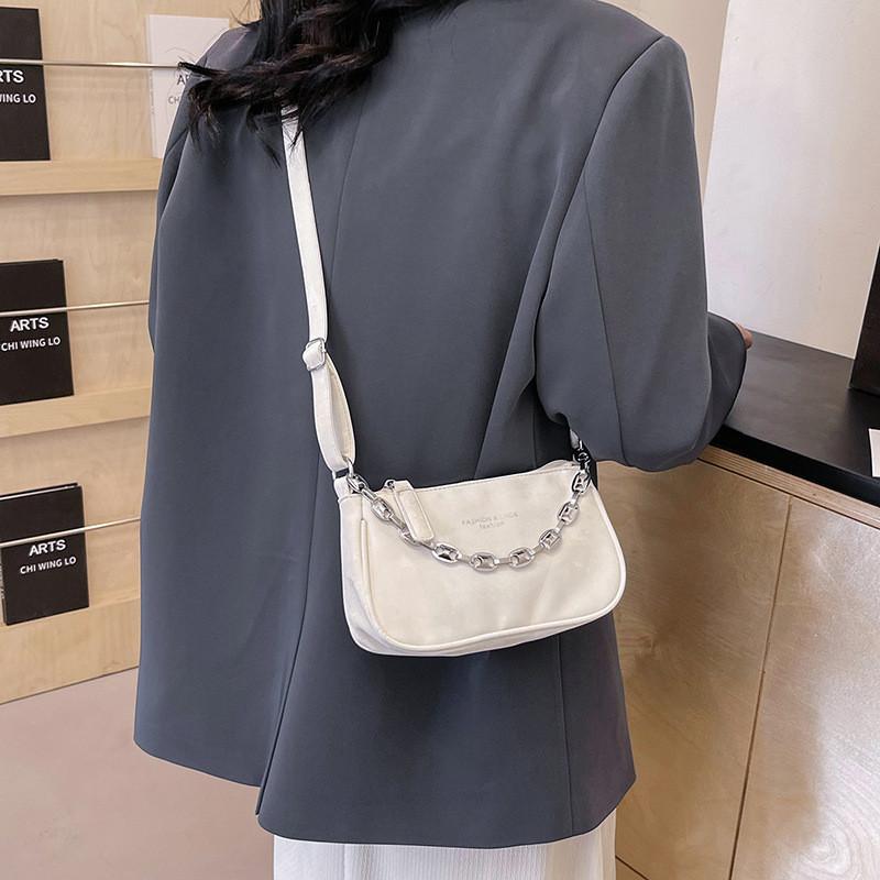 Trendy Spring 2024 Minimalist Pu Leather Shoulder Bag Fashionable Chain Crossbody Bag For Women