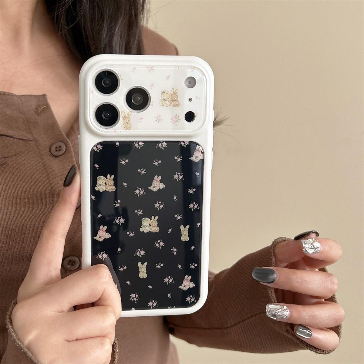 

Floral Little Rabbit Drop-Proof Phone Case for iPhone 15/17/16 PROMAX iPhone 15